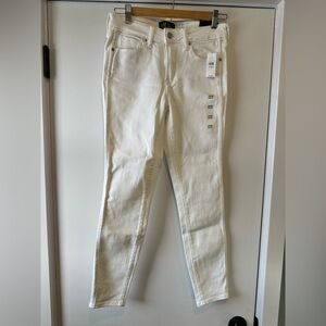 Gap White Leggings style Jeans